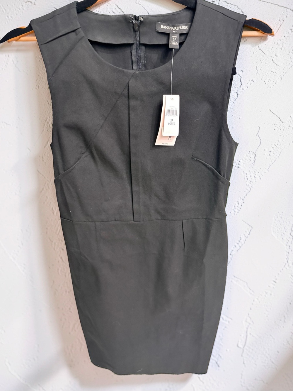 Banana Republic Black Sleeveless Ponte Sheath Dress